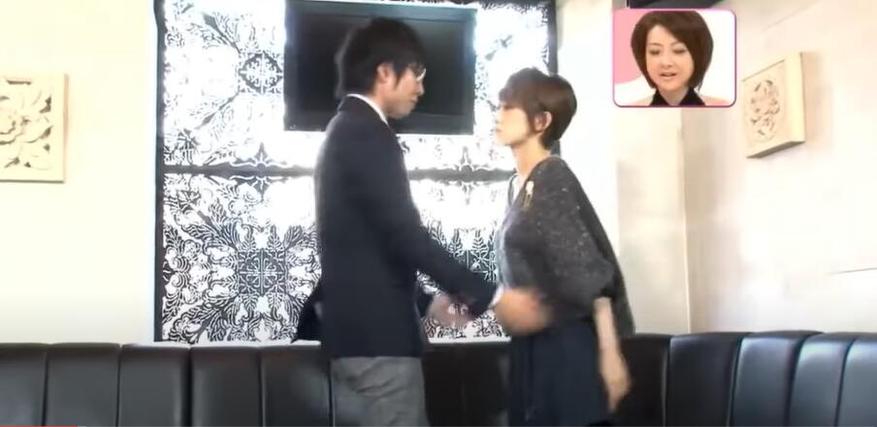 日本相亲综艺节目：相亲从接吻开始，引发热议