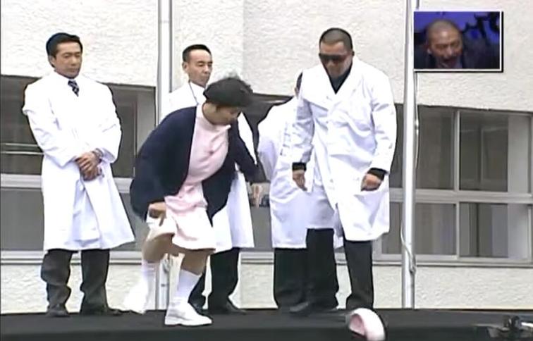 征服笑点后，我们谈《绝对不准笑》。分享节目精髓，逐渐发现自己的搞笑才能。