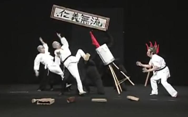 日本综艺节目教唱歌，了解日语发音也很重要